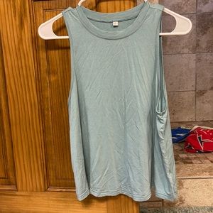 L Amazon workout top